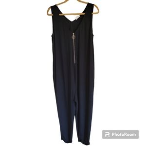 Ingrid & Isabel Black Maternity/Nursing Jumper Size M